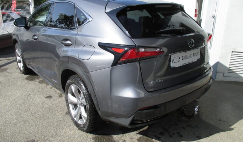 LEXUS NX300h complet