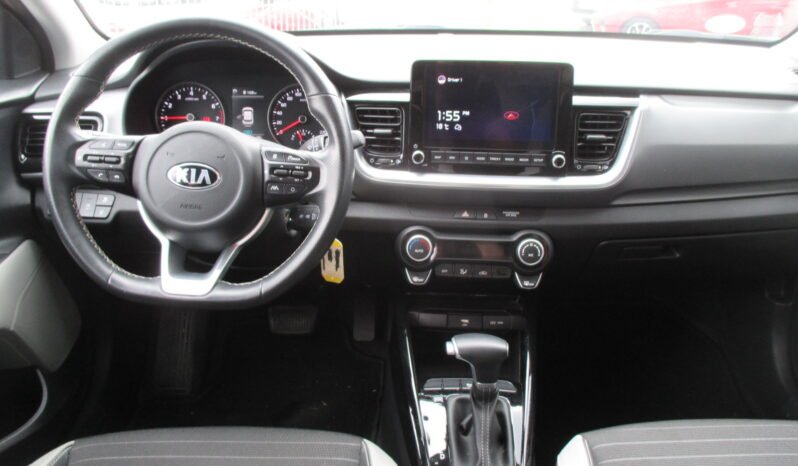 KIA Stonic 1.0l TGDi 120cv DCT-7 Launch Edition complet