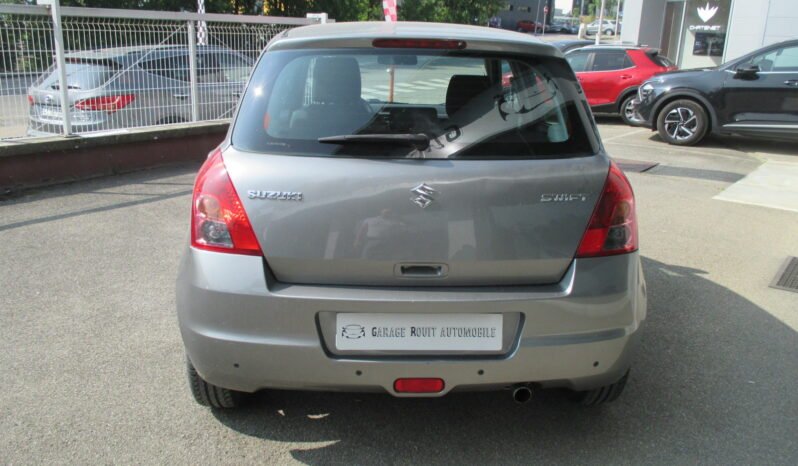 SUZUKI Swift 1.3 DDiS 75cv Swift in the City