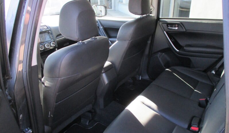 SUBARU Forester 2.0i 150cv Lineartronic Luxury AWD complet