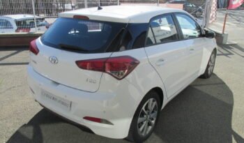 HYUNDAI i20 1.2l 84cv Intuitive Plus complet