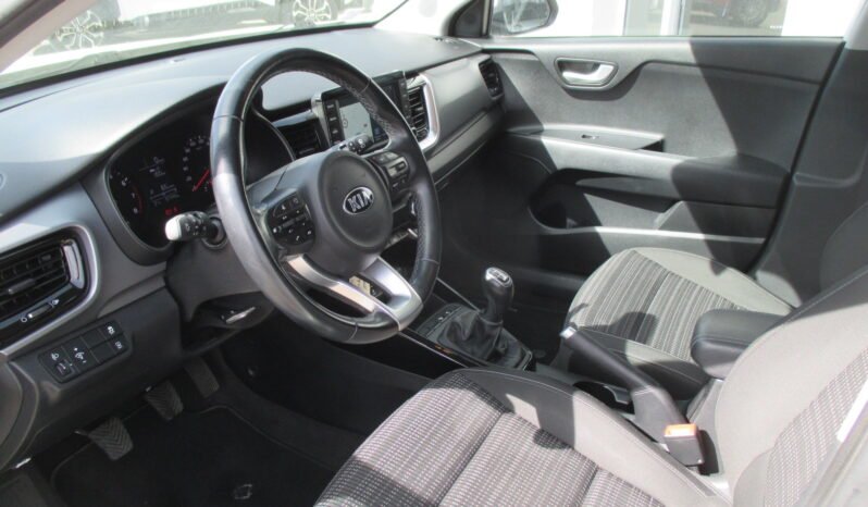 KIA Stonic 1.0l TGDi 120cv Design complet