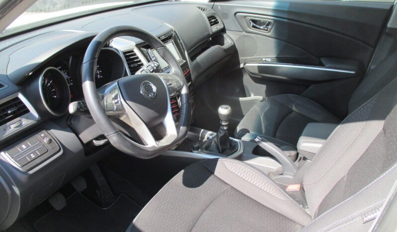 SSANGYONG Tivoli 160 e-XGi 128cv Urban complet