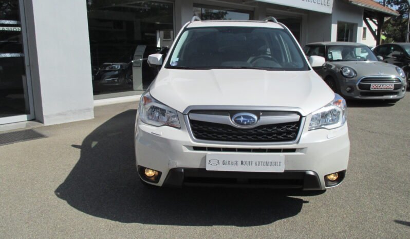 SUBARU Forester 2.0i 150cv Lineartronic Luxury AWD complet