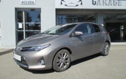 TOYOTA Auris HSD 136h Dynamic