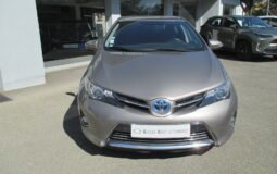 TOYOTA Auris HSD 136h Dynamic