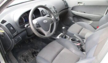 HYUNDAI i30 1.6 CRDI 90cv PACK CLIM 5P complet