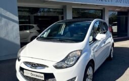 HYUNDAI ix20 1.6 Premium Blue